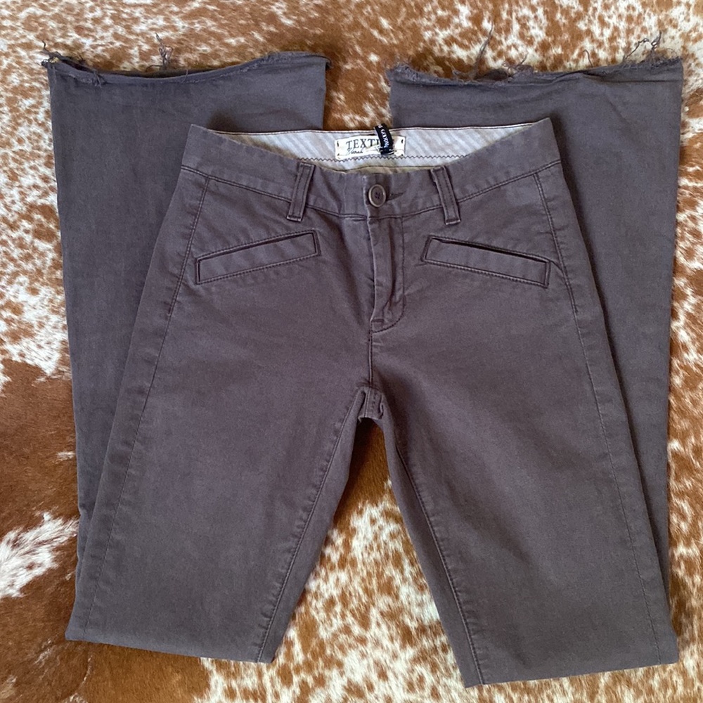 Elizabeth and James Linda flare pants - Picture 3 of 15